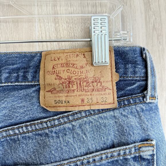 Vintage Levi’s 501xx Cut Off Jean Shorts Men’s 35 (Measures 32”) Made in USA - Picture 12 of 12